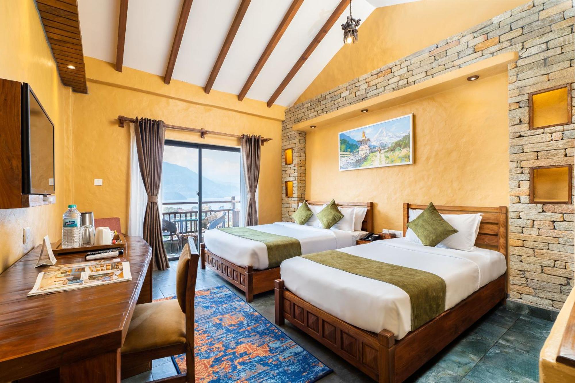 Bar Peepal Resort โพคารา ภายนอก รูปภาพ Deluxe Room