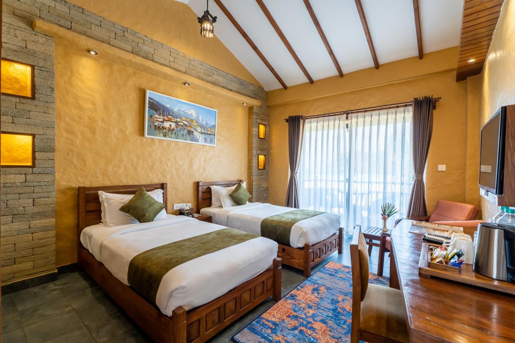Bar Peepal Resort โพคารา ภายนอก รูปภาพ Deluxe Room