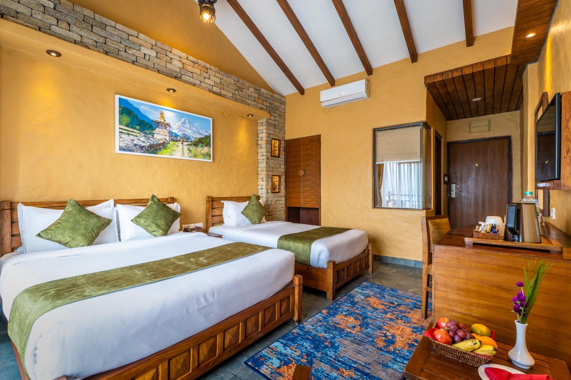 Bar Peepal Resort โพคารา ภายนอก รูปภาพ Deluxe Room